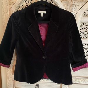 Lark&Wolff Velvet Cropped Blazer